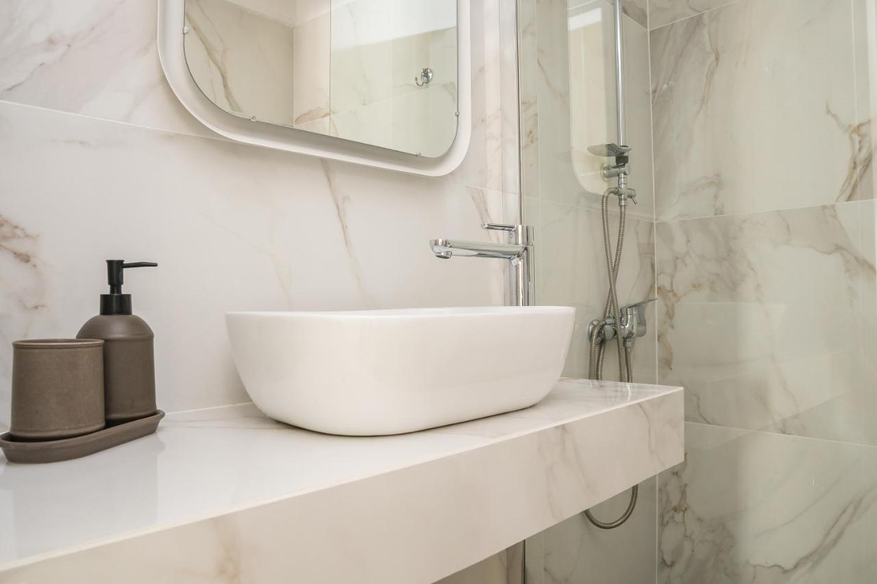 Sissy Apartment Кьятон Экстерьер фото